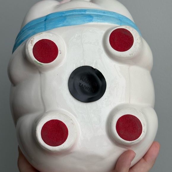 Piggy Bank Vintage Porcelain Made in Taiwan Kitschy Pastel Springtime Decor - Picture 10 of 16